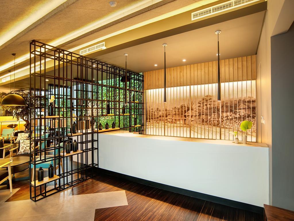 Tama Boutique Hotel Bandung Exterior foto